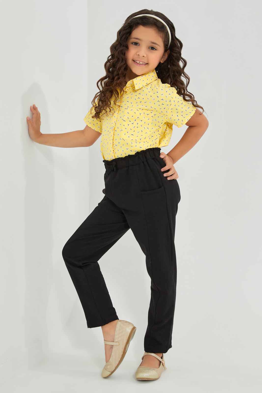 Redtag-Black-knitted-Trouser-Category:Trousers,-Colour:Black,-Deals:New-In,-Filter:Girls-(2-to-8-Yrs),-GIR-Trousers,-New-In-GIR-APL,-Non-Sale,-Section:Girls-(0-to-14Yrs),-W22O-Girls-2 to 8 Years