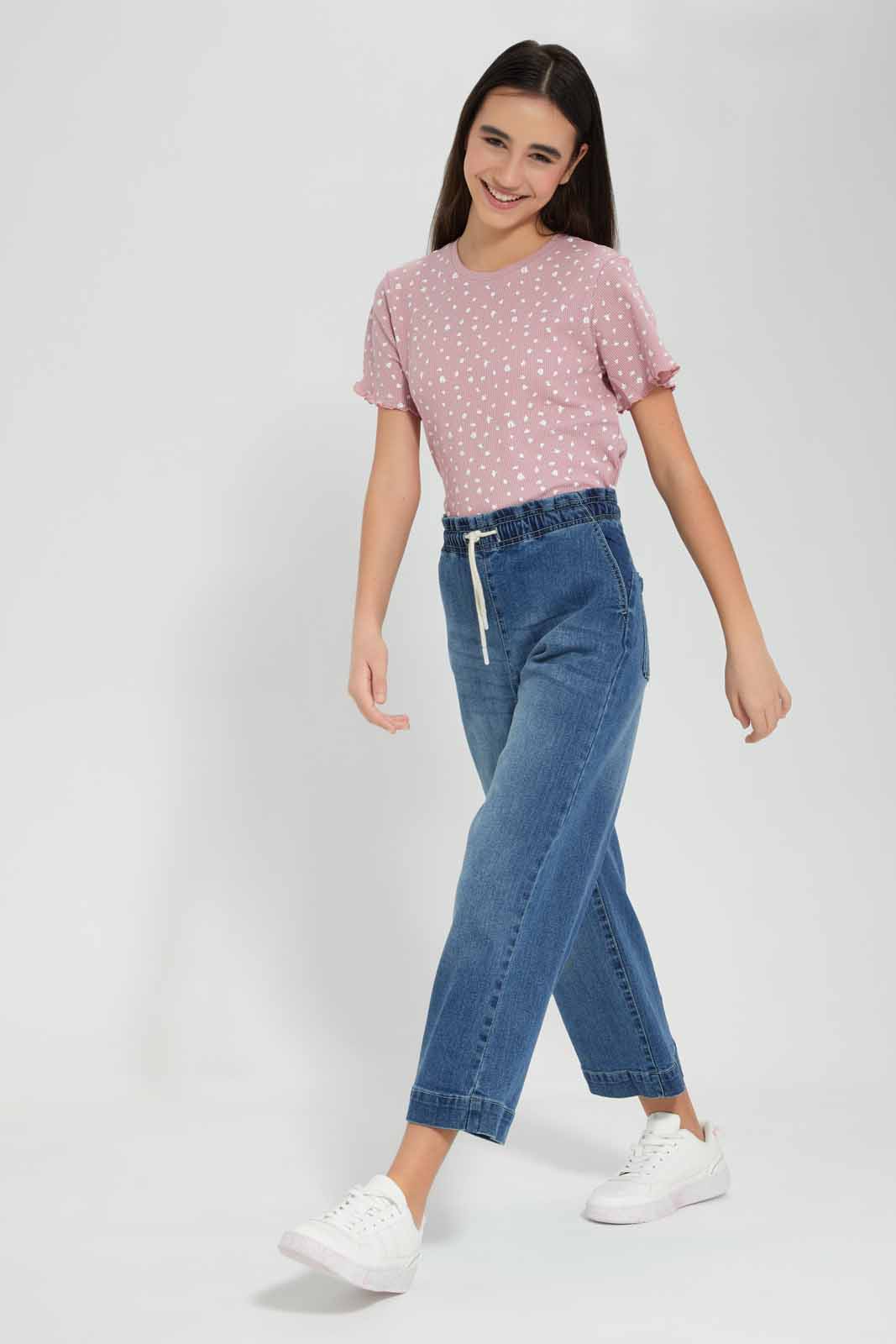 Redtag-DK-Wash-Denim-Culottes-Category:Jeggings,-Colour:Light-Wash,-Deals:New-In,-Filter:Senior-Girls-(9-to-14-Yrs),-FIT-WALL-(FTW),-GSR-Jeggings,-New-In-GSR-APL,-Non-Sale,-Section:Girls-(0-to-14Yrs),-W22O-Senior-Girls-9 to 14 Years