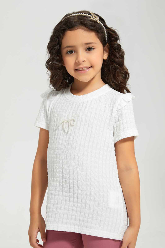 Redtag-White-Knitted-Blouse-Category:Blouses,-Colour:White,-Deals:New-In,-Filter:Girls-(2-to-8-Yrs),-GIR-Blouses,-New-In-GIR-APL,-Non-Sale,-Section:Girls-(0-to-14Yrs),-W22O-Girls-2 to 8 Years