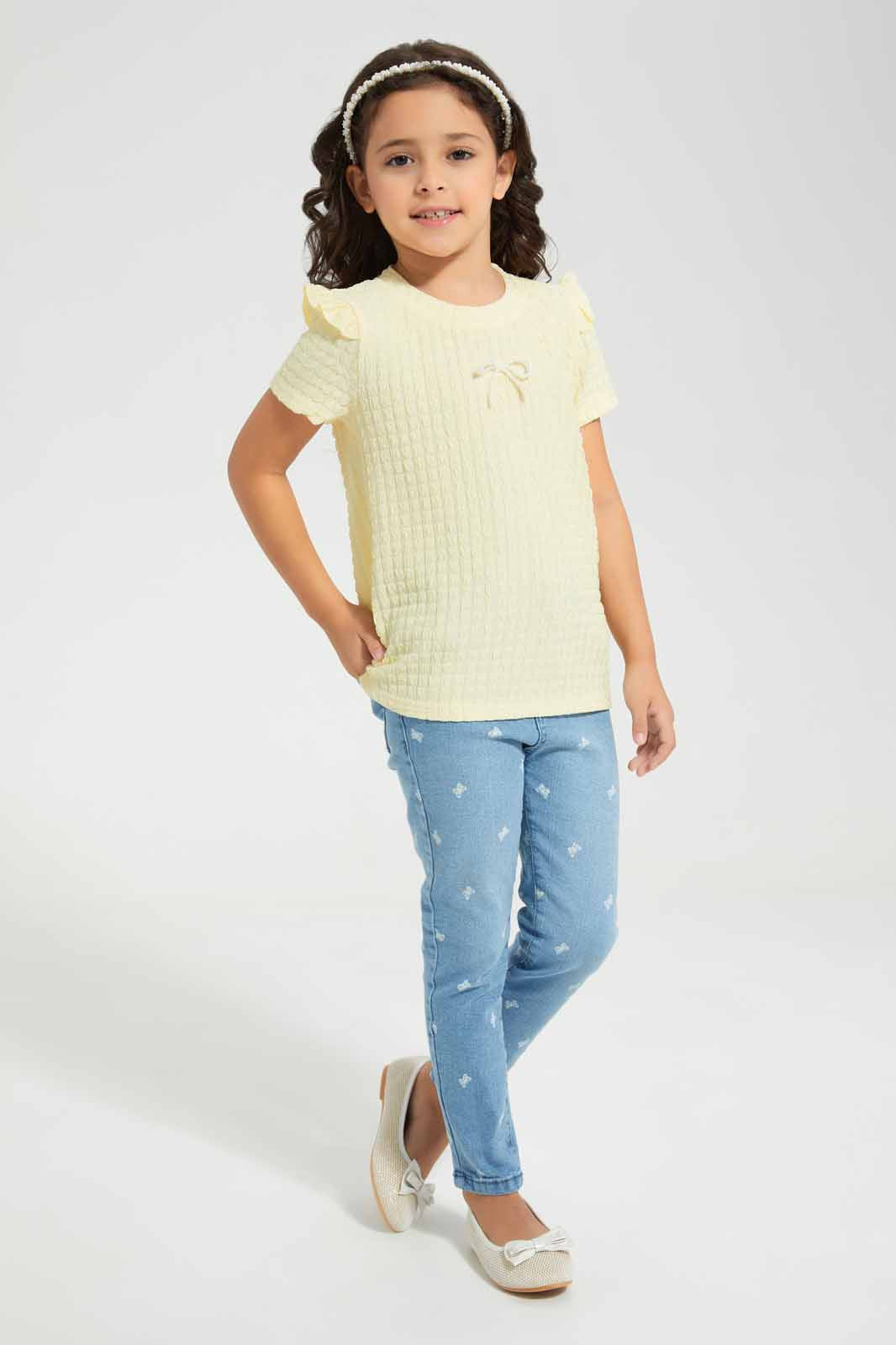 Redtag-Yellow-Knitted-Blouse-Category:Blouses,-Colour:Yellow,-Deals:New-In,-Filter:Girls-(2-to-8-Yrs),-GIR-Blouses,-New-In-GIR-APL,-Non-Sale,-Section:Girls-(0-to-14Yrs),-W22O-Girls-2 to 8 Years