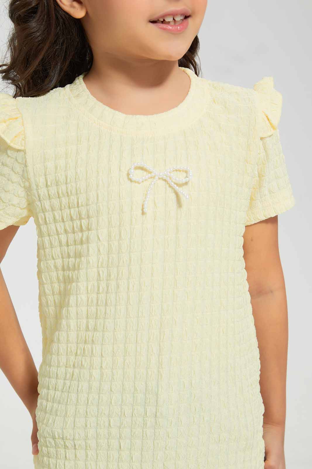 Redtag-Yellow-Knitted-Blouse-Category:Blouses,-Colour:Yellow,-Deals:New-In,-Filter:Girls-(2-to-8-Yrs),-GIR-Blouses,-New-In-GIR-APL,-Non-Sale,-Section:Girls-(0-to-14Yrs),-W22O-Girls-2 to 8 Years