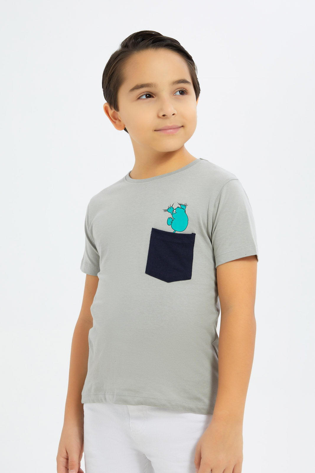 Redtag-Green-Print-Pocket-Short-Sleeve-T-Shirt-BOY-T-Shirts,-Category:T-Shirts,-Colour:Green,-Deals:4-FOR-40,-Deals:Sale,-Dept:Boys,-Filter:Boys-(2-to-8-Yrs),-H1:KWR,-H2:BOY,-H3:TSH,-H4:TSH,-Promo:TBL,-Sale-BOY-APL,-Season:W22O,-Section:Boys-(0-to-14Yrs),-TBL,-W22O-Boys-2 to 8 Years