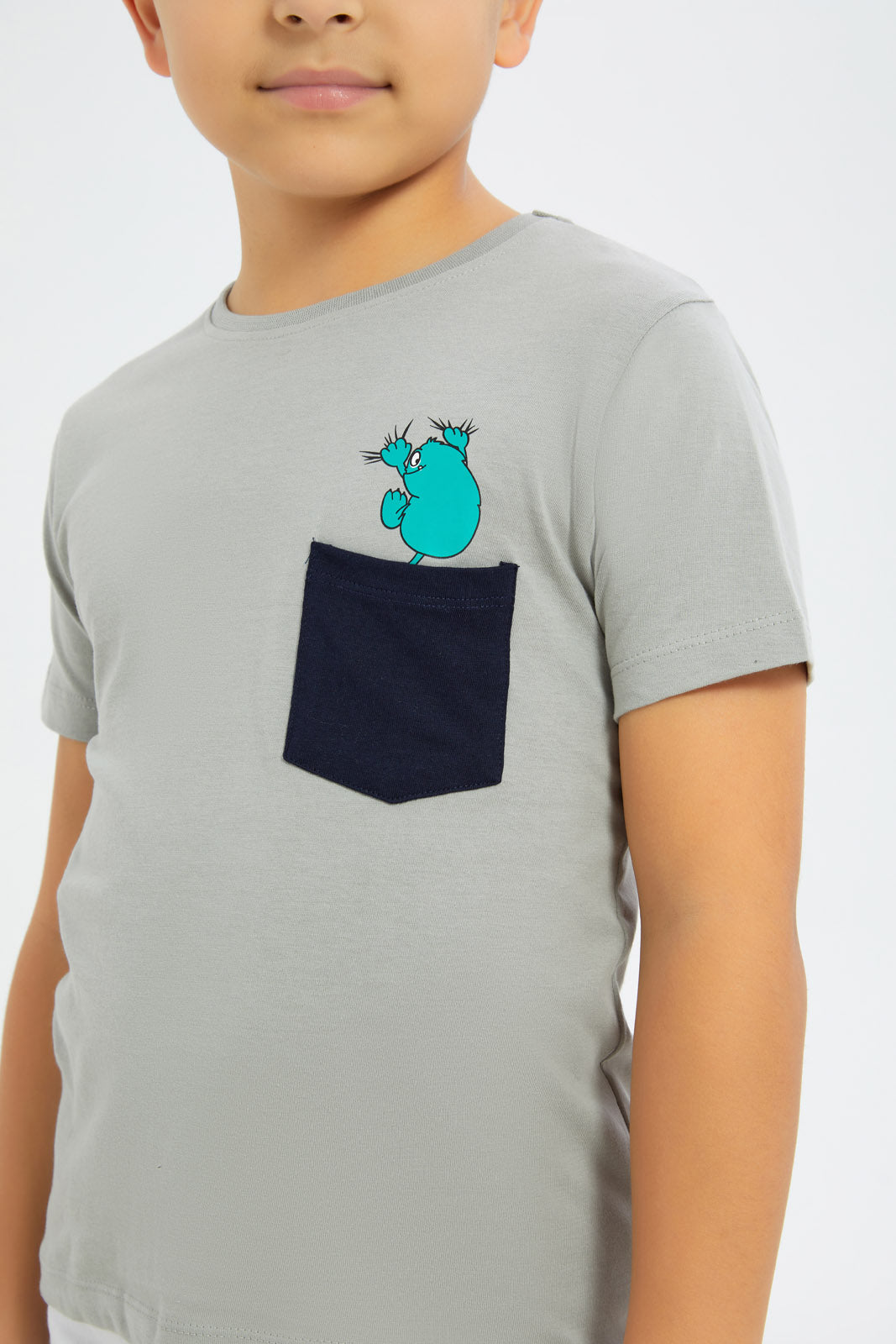 Redtag-Green-Print-Pocket-Short-Sleeve-T-Shirt-BOY-T-Shirts,-Category:T-Shirts,-Colour:Green,-Deals:4-FOR-40,-Deals:Sale,-Dept:Boys,-Filter:Boys-(2-to-8-Yrs),-H1:KWR,-H2:BOY,-H3:TSH,-H4:TSH,-Promo:TBL,-Sale-BOY-APL,-Season:W22O,-Section:Boys-(0-to-14Yrs),-TBL,-W22O-Boys-2 to 8 Years