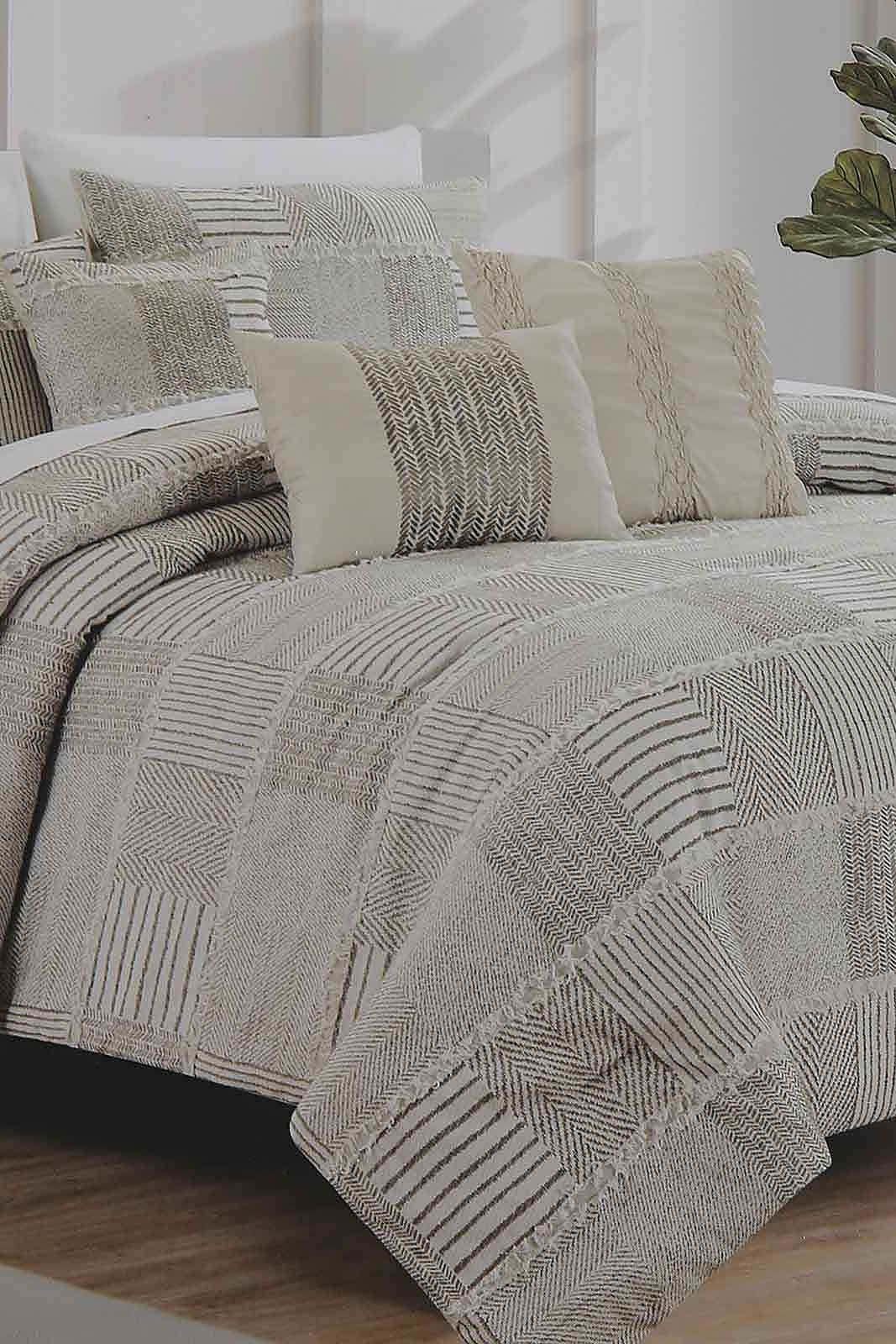 Redtag-Beige-7-Piece-Clip-Jacquard-Comforter-Set-(King-Size)-Category:Comforters,-Colour:Beige,-Deals:New-In,-Dept:Home,-Filter:Home-Bedroom,-HMW-BED-Comforters,-New-In-HMW-BED,-Non-Sale,-Section:Homewares,-W22B-Home-Bedroom-
