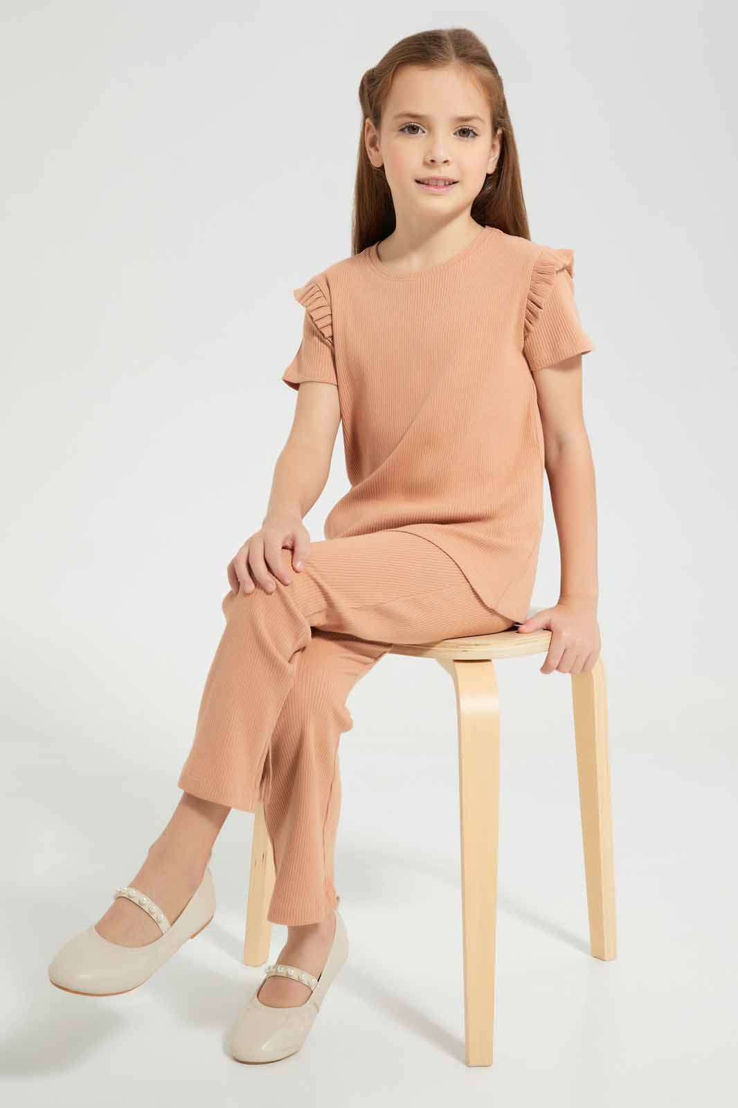 Redtag-Brown-SS-Rib-Tee-Category:T-Shirts,-Colour:Brown,-Deals:New-In,-Filter:Girls-(2-to-8-Yrs),-GIR-T-Shirts,-New-In-GIR-APL,-Non-Sale,-Section:Girls-(0-to-14Yrs),-VLM,-W22O-Girls-2 to 8 Years