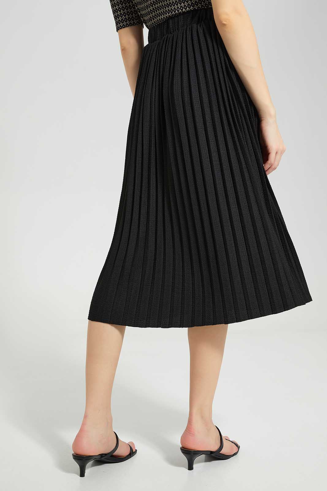 Redtag-Black-Pleated-Textured-Skirt-Category:Skirts,-Colour:Black,-Deals:New-In,-Filter:Women's-Clothing,-LDC,-LDC-Skirts,-New-In-LDC-APL,-Non-Sale,-Section:Women,-W22A-Women's-
