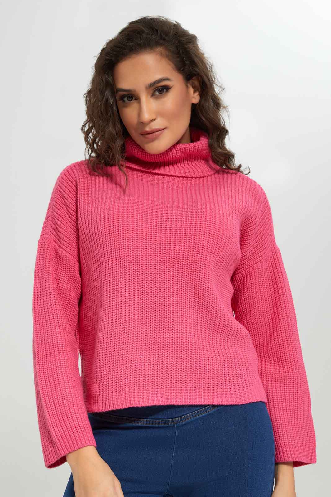 Redtag-Ivory-Turtle-Neck-Long-Sleeve-Pullover-Category:Pullovers,-Colour:Ivory,-Deals:New-In,-EHW,-Filter:Women's-Clothing,-New-In-Women-APL,-Non-Sale,-Section:Women,-W22B,-Women-Pullovers-Women's-
