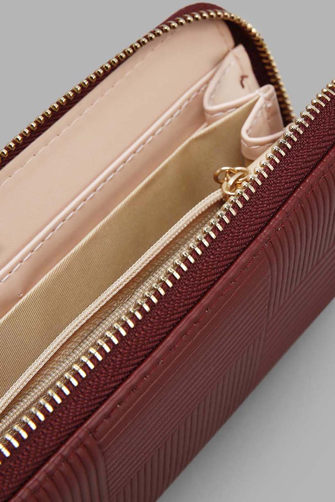 Redtag-Maroon-Purse-Category:Bags,-Colour:Burgundy,-Filter:Women's-Accessories,-New-In,-New-In-Women-ACC,-Non-Sale,-Section:Women,-W22O,-Women-Bags-Women-