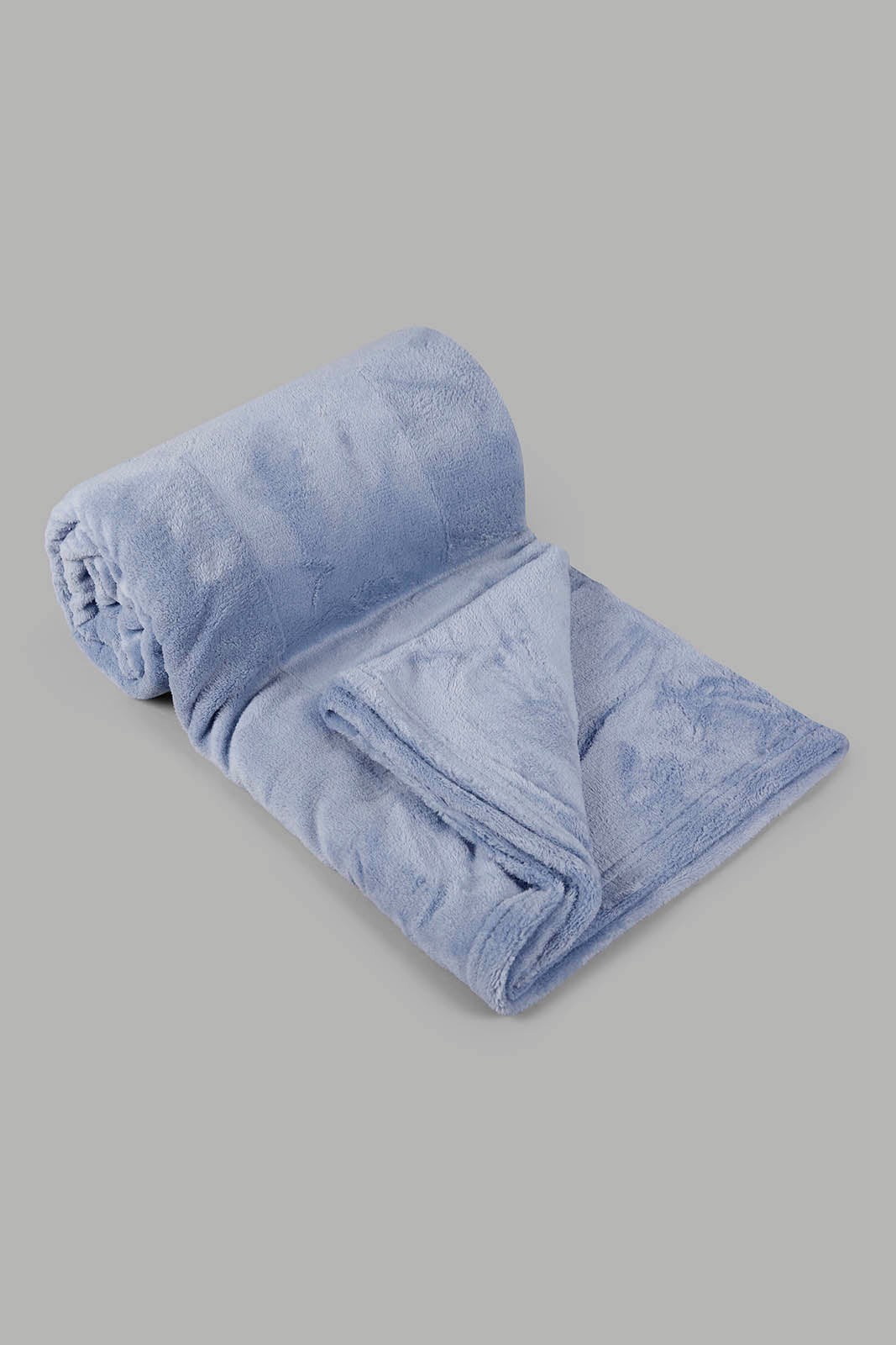 Redtag-Blue-Fleece-Blanket-Category:Blankets,-Colour:Blue,-Deals:New-In,-Filter:Home-Bedroom,-HMW-BED-Blankets,-New-In-HMW-BED,-Non-Sale,-Section:Homewares,-W22A-Home-Bedroom-
