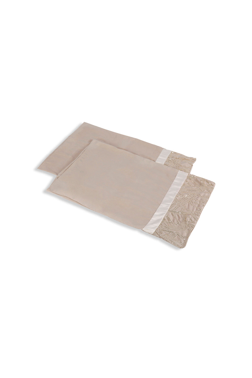 Redtag-Beige-4-Pc-Comforter-Set-(Double-Size)-Category:Comforters,-Colour:Beige,-Deals:New-In,-Dept:Home,-Filter:Home-Bedroom,-HMW-BED-Comforters,-New-In-HMW-BED,-Non-Sale,-Section:Homewares,-W22B-Home-Bedroom-