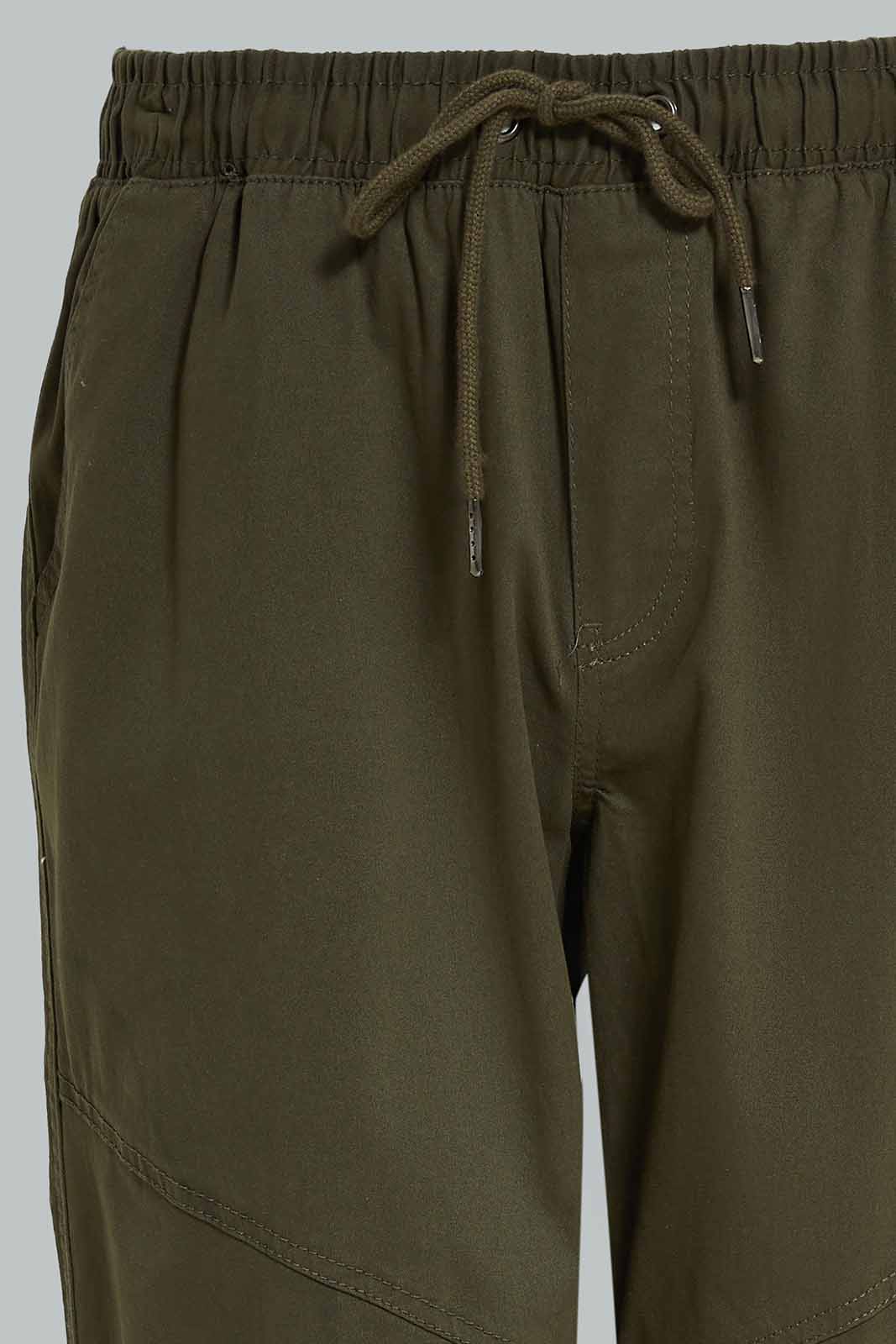 Redtag-Green-Shorts-CAPSULE-BUY,-Category:Shorts,-Colour:Green,-Deals:New-In,-Dept:Menswear,-Filter:Men's-Clothing,-Men-Shorts,-New-In-Men-APL,-Non-Sale,-Section:Men,-W22A--