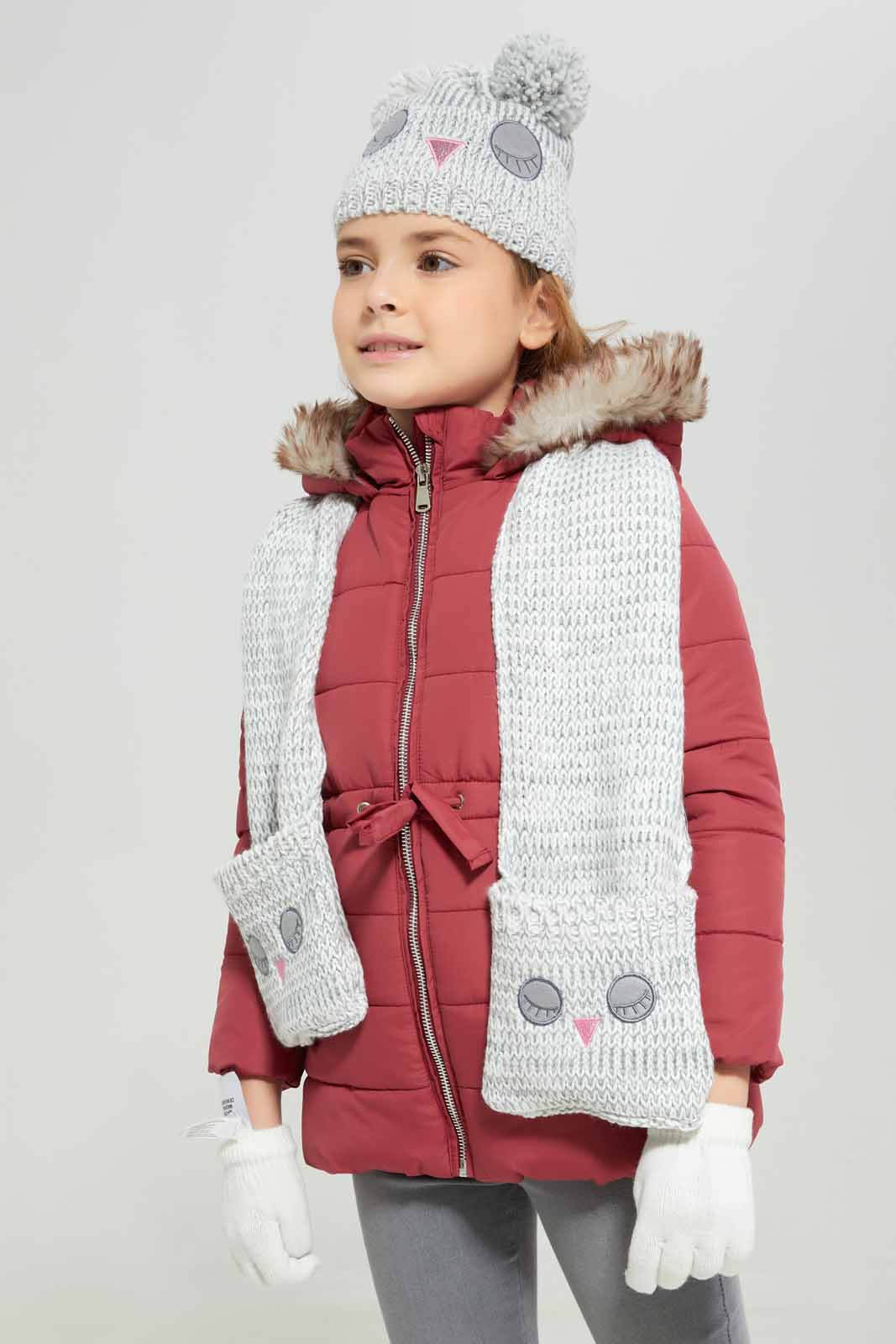 Girls Grey And White Embellished Knitted Set (3 Piece)