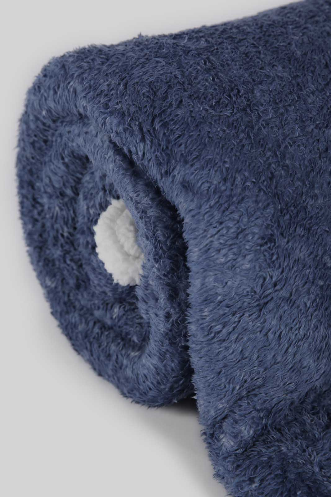 Redtag-Blue-Reversible-Fur-Blanket-(Double-Size)-Category:Blankets,-Colour:Blue,-Deals:New-In,-Dept:Home,-Filter:Home-Bedroom,-HMW-BED-Blankets,-New-In-HMW-BED,-Non-Sale,-Section:Homewares,-W22A-Home-Bedroom-
