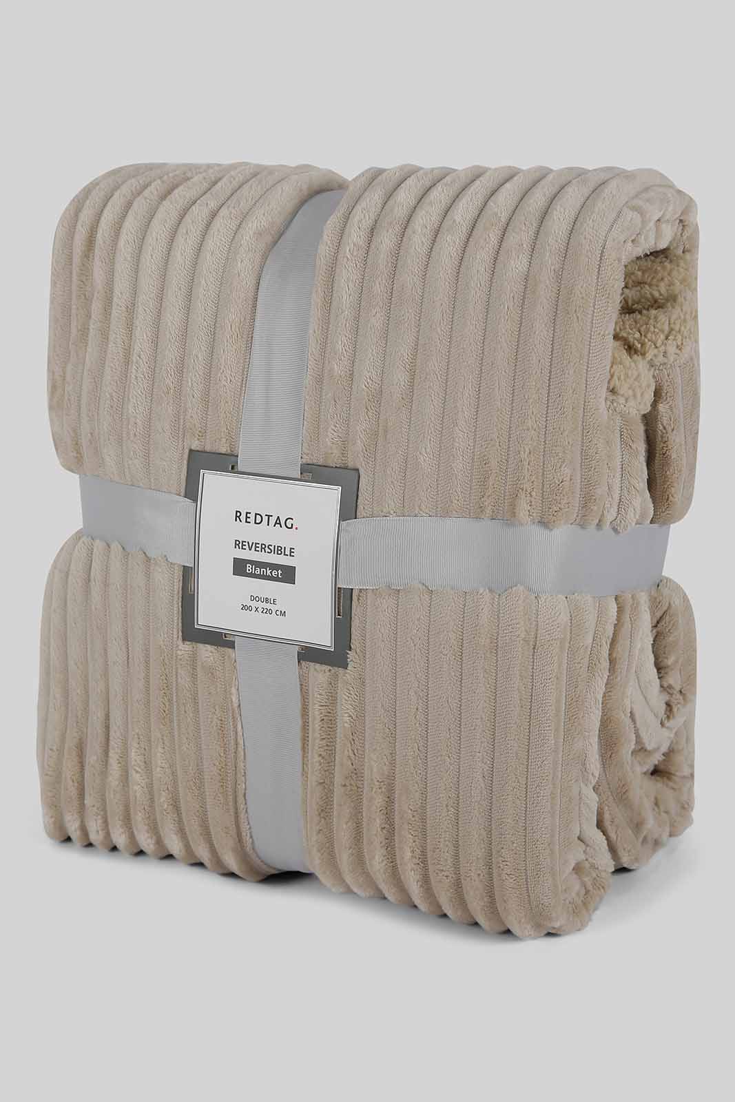 Redtag-Beige-Reversible-Fur-Blanket-(Double-Size)-Category:Blankets,-Colour:Beige,-Deals:New-In,-Dept:Home,-Filter:Home-Bedroom,-HMW-BED-Blankets,-New-In-HMW-BED,-Non-Sale,-Section:Homewares,-W22A-Home-Bedroom-