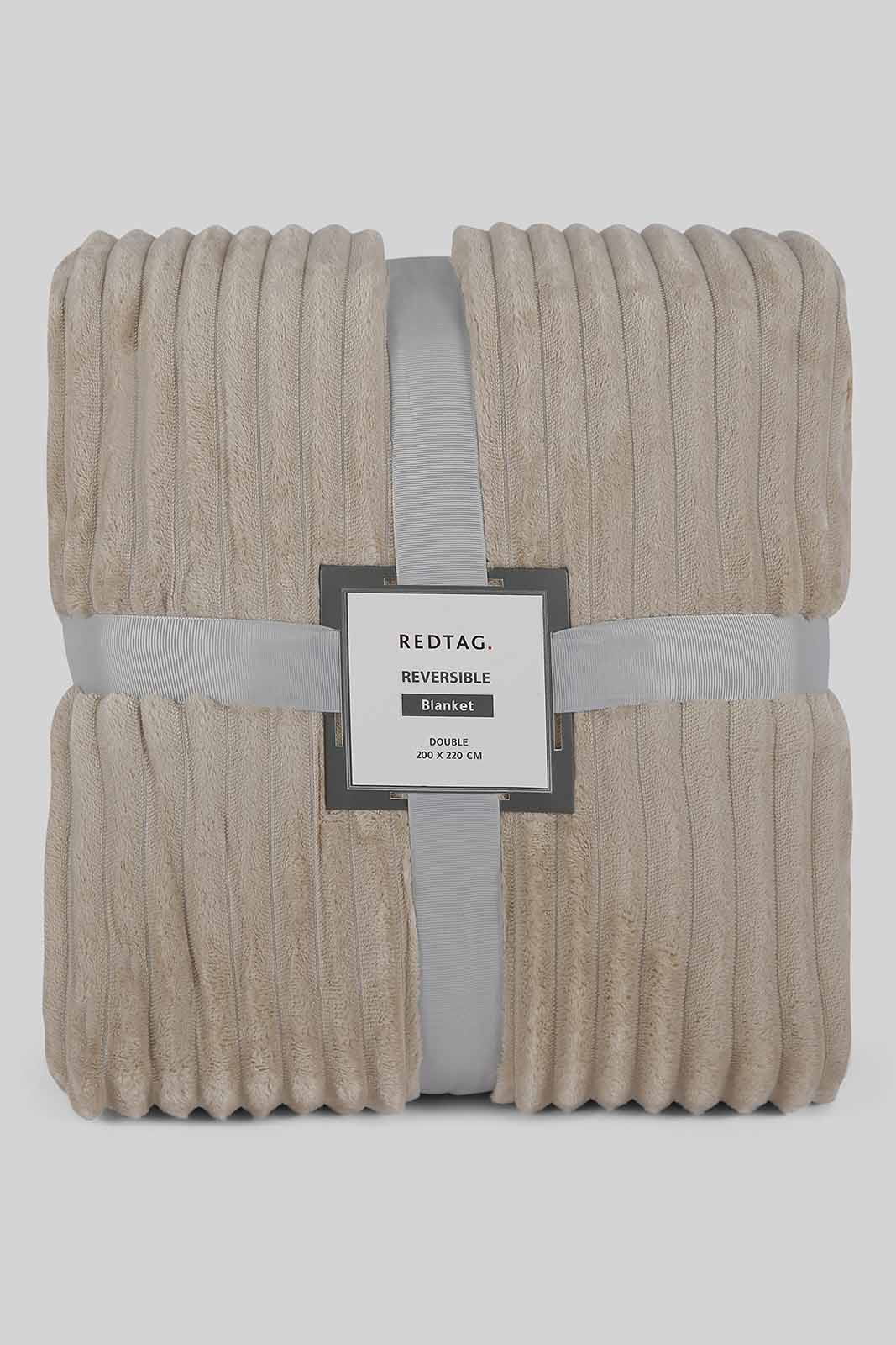 Redtag-Beige-Reversible-Fur-Blanket-(Double-Size)-Category:Blankets,-Colour:Beige,-Deals:New-In,-Dept:Home,-Filter:Home-Bedroom,-HMW-BED-Blankets,-New-In-HMW-BED,-Non-Sale,-Section:Homewares,-W22A-Home-Bedroom-