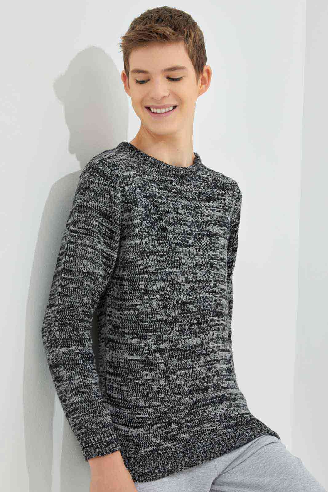 Redtag-Grey-Plain-Pullover-BSR-Pullovers,-Category:Pullovers,-Colour:Grey,-Deals:New-In,-Filter:Senior-Boys-(8-to-14-Yrs),-New-In-BSR-APL,-Non-Sale,-Section:Boys-(0-to-14Yrs),-W22B-Senior-Boys-9 to 14 Years