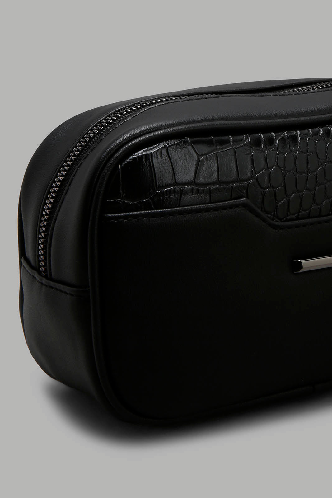 Redtag-Black-Toiletry-Pouches-With-Category:Pouches,-Colour:Black,-Filter:Men's-Accessories,-Men-Pouches,-New-In,-New-In-Men-ACC,-Non-Sale,-Section:Men,-W22A-Men's-