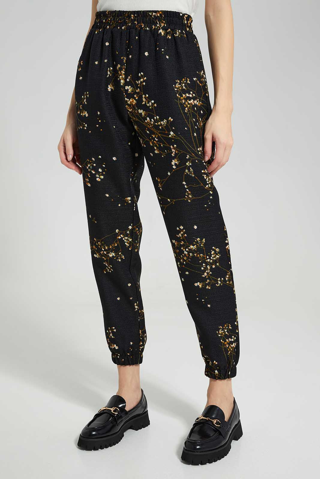 Redtag-Assorted-Printed-Jogger-Pant-Category:Trousers,-Colour:Assorted,-Deals:New-In,-Filter:Women's-Clothing,-LDC,-LDC-Trousers,-New-In-LDC-APL,-Non-Sale,-Section:Women,-W22B-Women's-