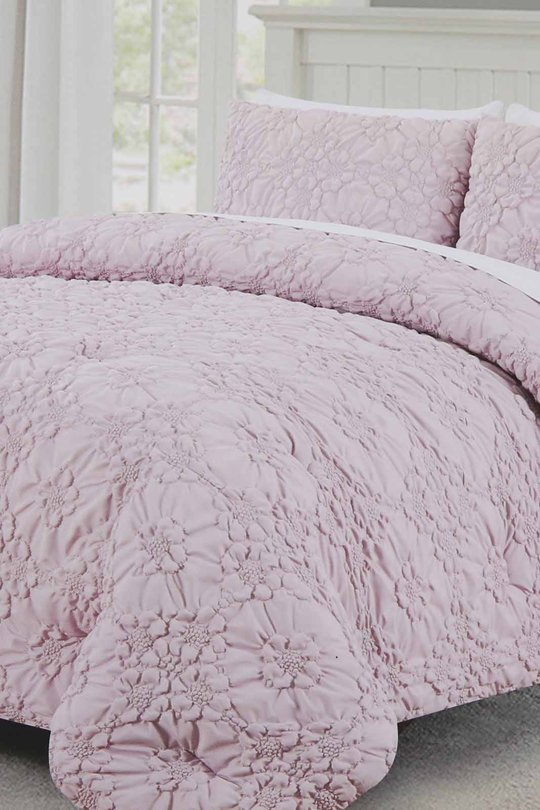 Redtag-Grey-3-Pc-Comforter-Set-(King-Size)-Category:Comforters,-Colour:Grey,-Deals:New-In,-Filter:Home-Bedroom,-HMW-BED-Comforters,-New-In-HMW-BED,-Non-Sale,-Section:Homewares,-W22A-Home-Bedroom-