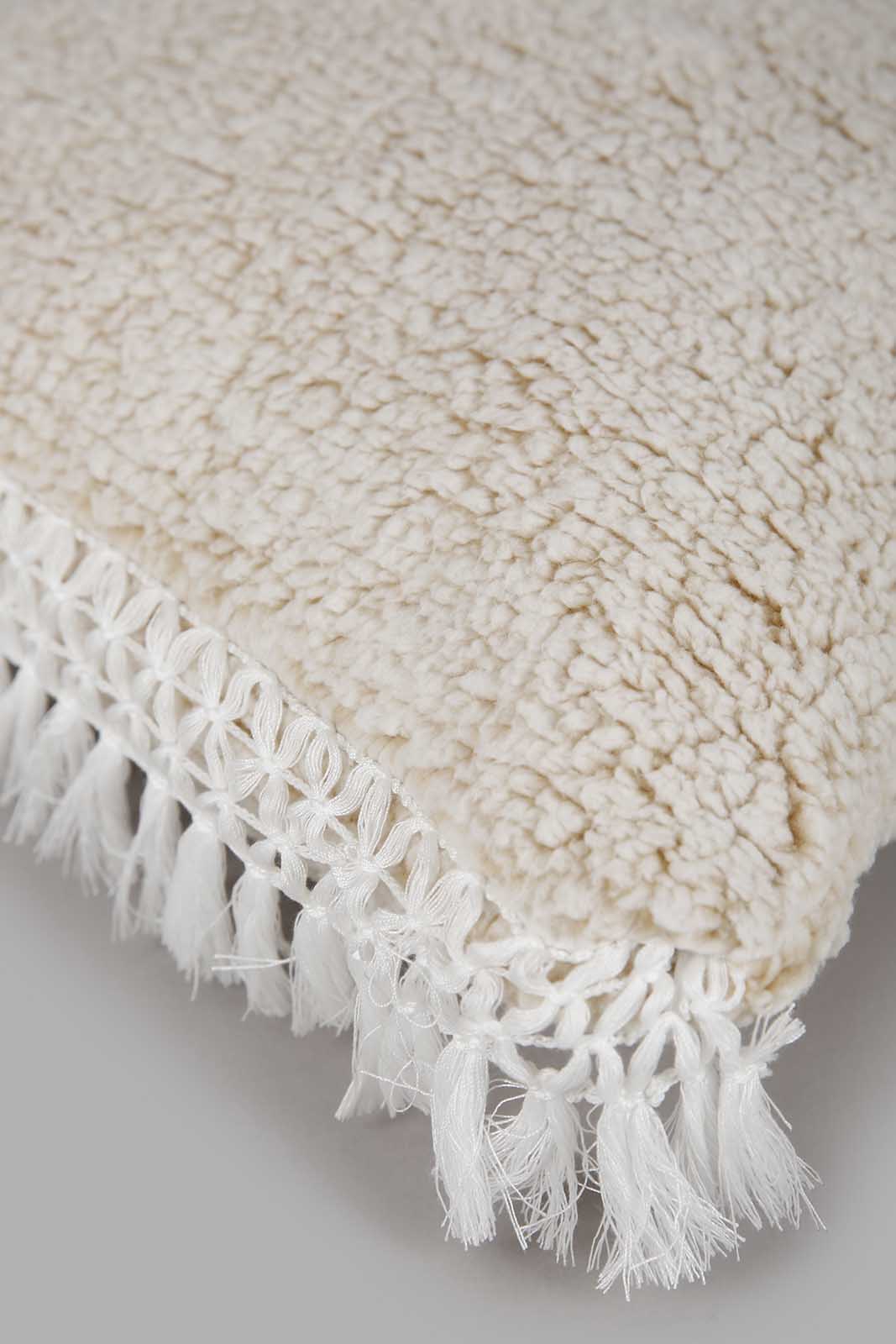 Redtag-Ivory-Fur-Cushion-With-Lace-Category:Cushions,-Colour:Ivory,-Deals:New-In,-Filter:Home-Bedroom,-HMW-BED-Cushions,-New-In-HMW-BED,-Non-Sale,-Section:Homewares,-W22A-Home-Bedroom-