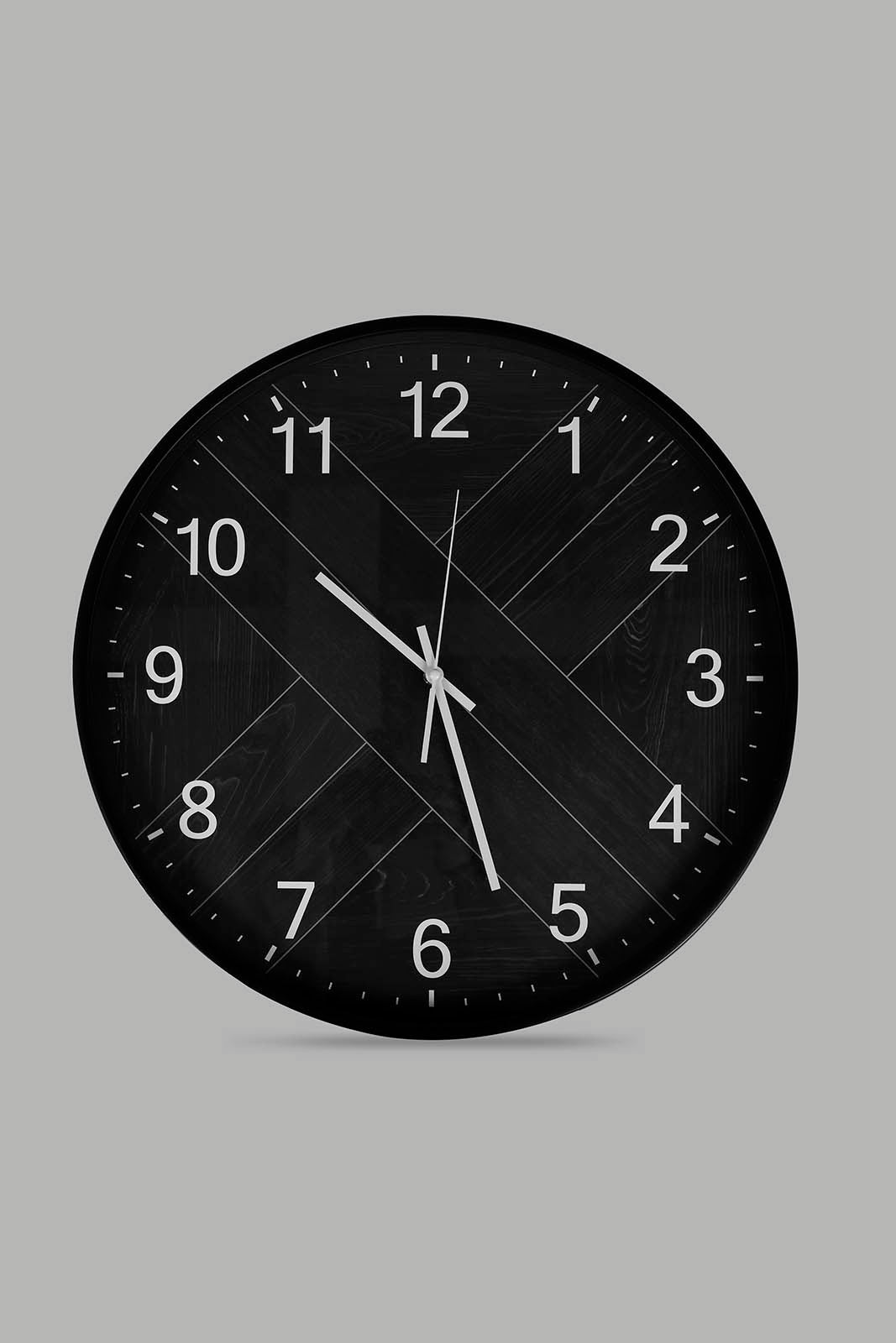 Redtag-Black-Decorative-Frame-Wall-Clock-Category:Clocks,-Colour:Black,-Deals:New-In,-Filter:Home-Decor,-HMW-HOM-Wall-Decor-&-Mirrors,-New-In-HMW-HOM,-Non-Sale,-Section:Homewares,-W22B-Home-Decor-