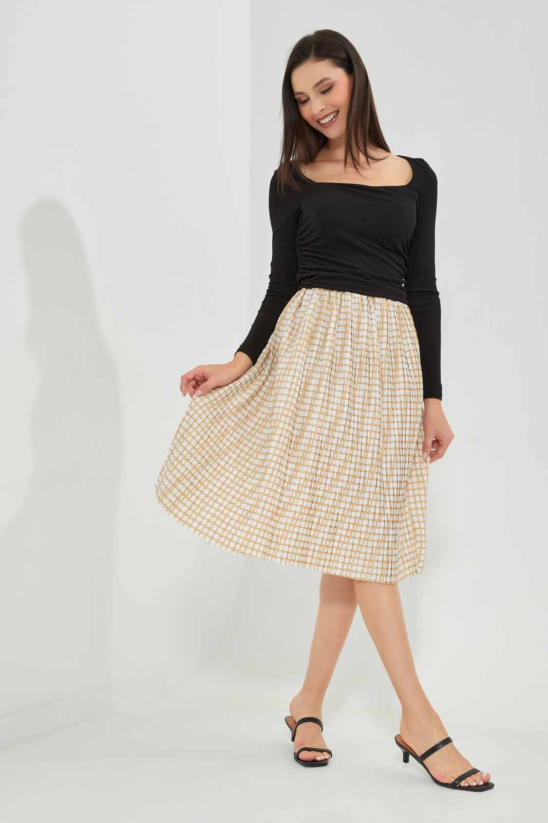 Redtag-Assorted-Printred-Pleated-Skirt-Category:Skirts,-Colour:Assorted,-Deals:New-In,-Filter:Women's-Clothing,-New-In-Women-APL,-Non-Sale,-Section:Women,-W22A,-Women-Skirts-Women's-