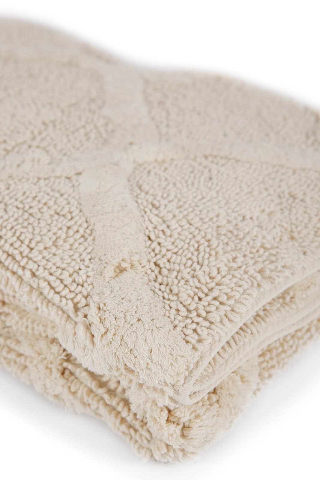 Redtag-Beige-Morocon-Pattern-Tufted-Rug-Category:Rugs,-Colour:Beige,-Deals:New-In,-Dept:Home,-Filter:Home-Decor,-HMW-HOM-Rugs-&-Door-Mats,-New-In-HMW-HOM,-Non-Sale,-Section:Homewares,-W22B-Home-Decor-