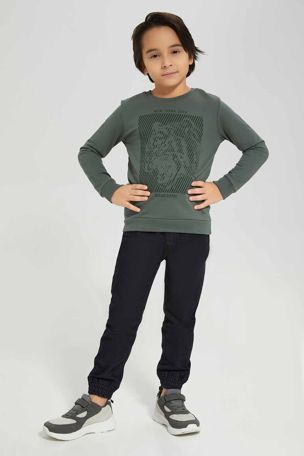 Redtag-Green-Crew-Neck-Printed-Sweatshirt-BOY-Sweatshirts,-Category:Sweatshirts,-Colour:Green,-Deals:New-In,-Filter:Boys-(2-to-8-Yrs),-New-In-BOY-APL,-Non-Sale,-Section:Boys-(0-to-14Yrs),-TBL,-W22B-Boys-2 to 8 Years