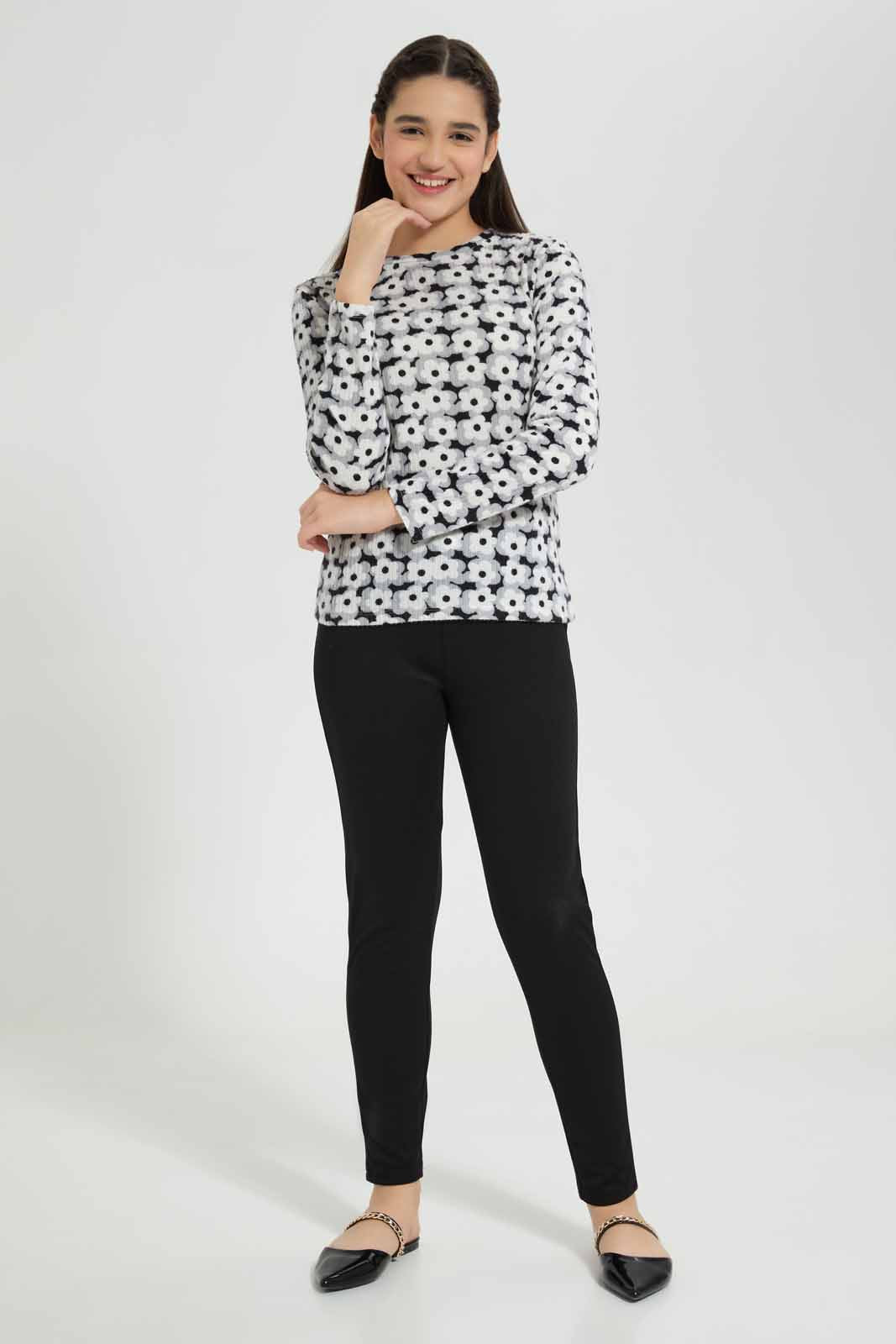 Redtag-Black-Knitted-Skinny-Category:Trousers,-Colour:Black,-Deals:New-In,-Filter:Senior-Girls-(8-to-14-Yrs),-GSR-Trousers,-New-In-GSR-APL,-Non-Sale,-Section:Girls-(0-to-14Yrs),-TBL,-W22A-Senior-Girls-9 to 14 Years