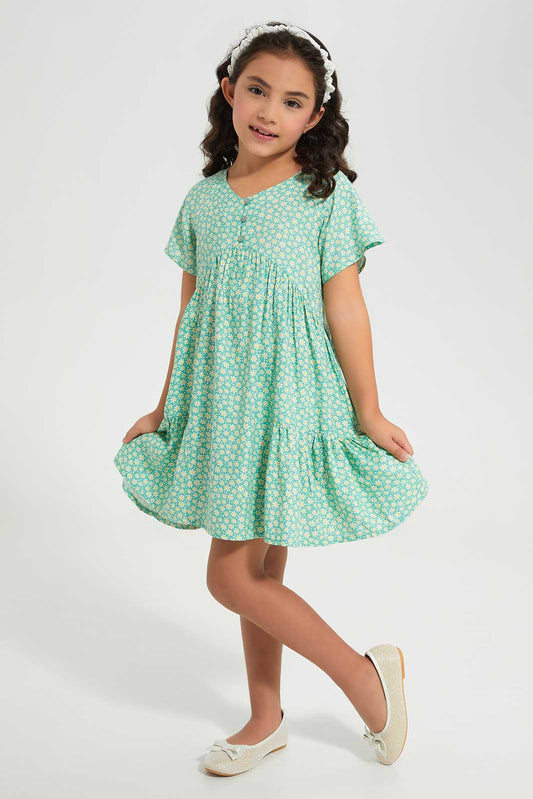 Redtag-Green-AOP-Dress-Category:Dresses,-Colour:Green,-Deals:New-In,-Filter:Girls-(2-to-8-Yrs),-GIR-Dresses,-New-In-GIR-APL,-Non-Sale,-Section:Girls-(0-to-14Yrs),-W22A-Girls-2 to 8 Years
