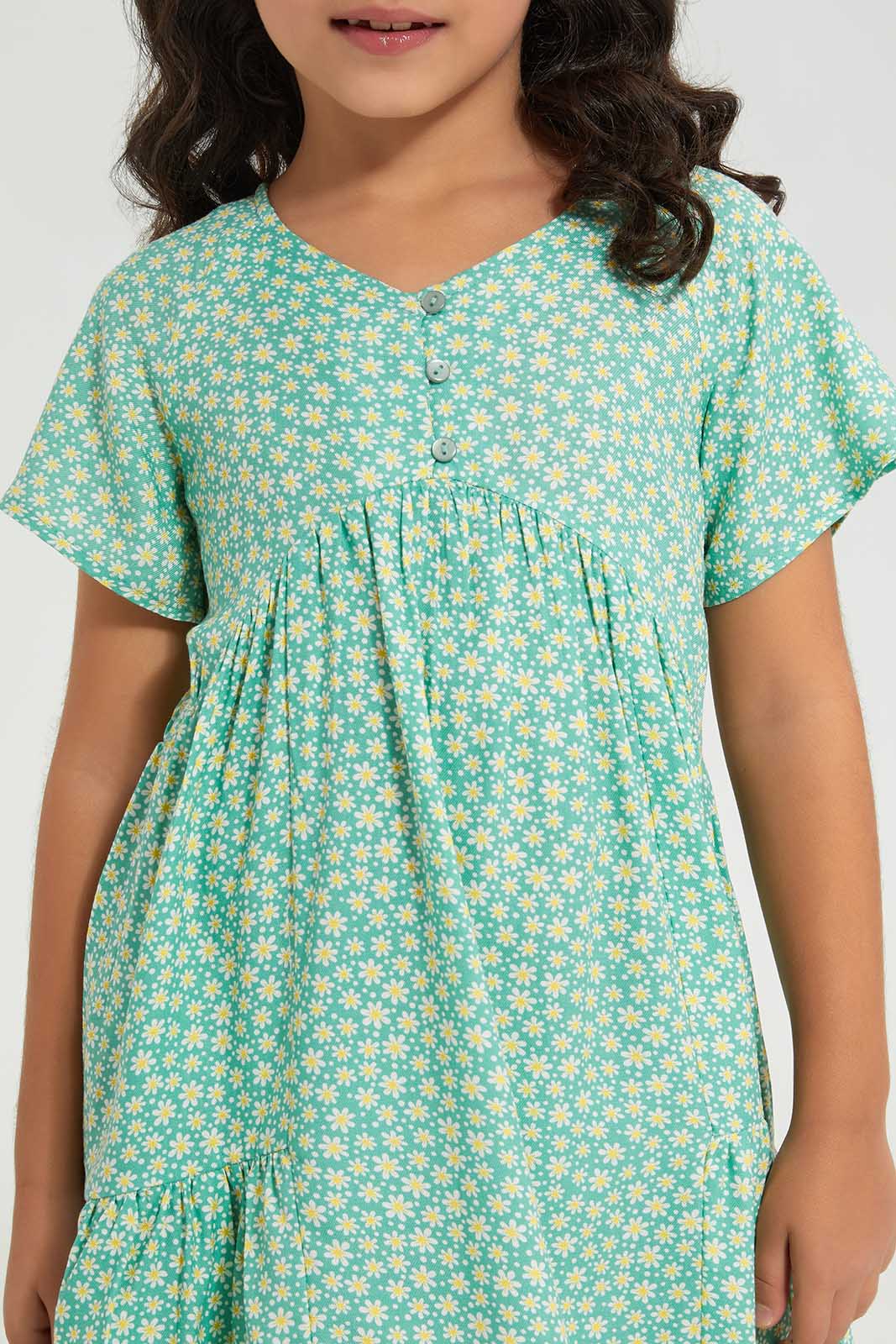 Redtag-Green-AOP-Dress-Category:Dresses,-Colour:Green,-Deals:New-In,-Filter:Girls-(2-to-8-Yrs),-GIR-Dresses,-New-In-GIR-APL,-Non-Sale,-Section:Girls-(0-to-14Yrs),-W22A-Girls-2 to 8 Years