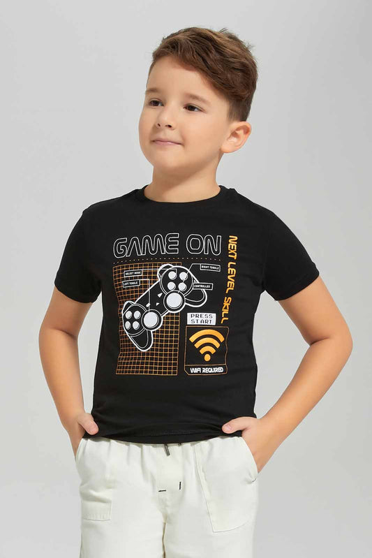 Redtag-Black-short-sleeve-graphic-t-shirt-BOY-T-Shirts,-Category:T-Shirts,-Colour:Black,-Deals:New-In,-Dept:Boys,-Filter:Boys-(2-to-8-Yrs),-New-In-BOY-APL,-Non-Sale,-Section:Boys-(0-to-14Yrs),-TBL,-W22A-Boys-2 to 8 Years