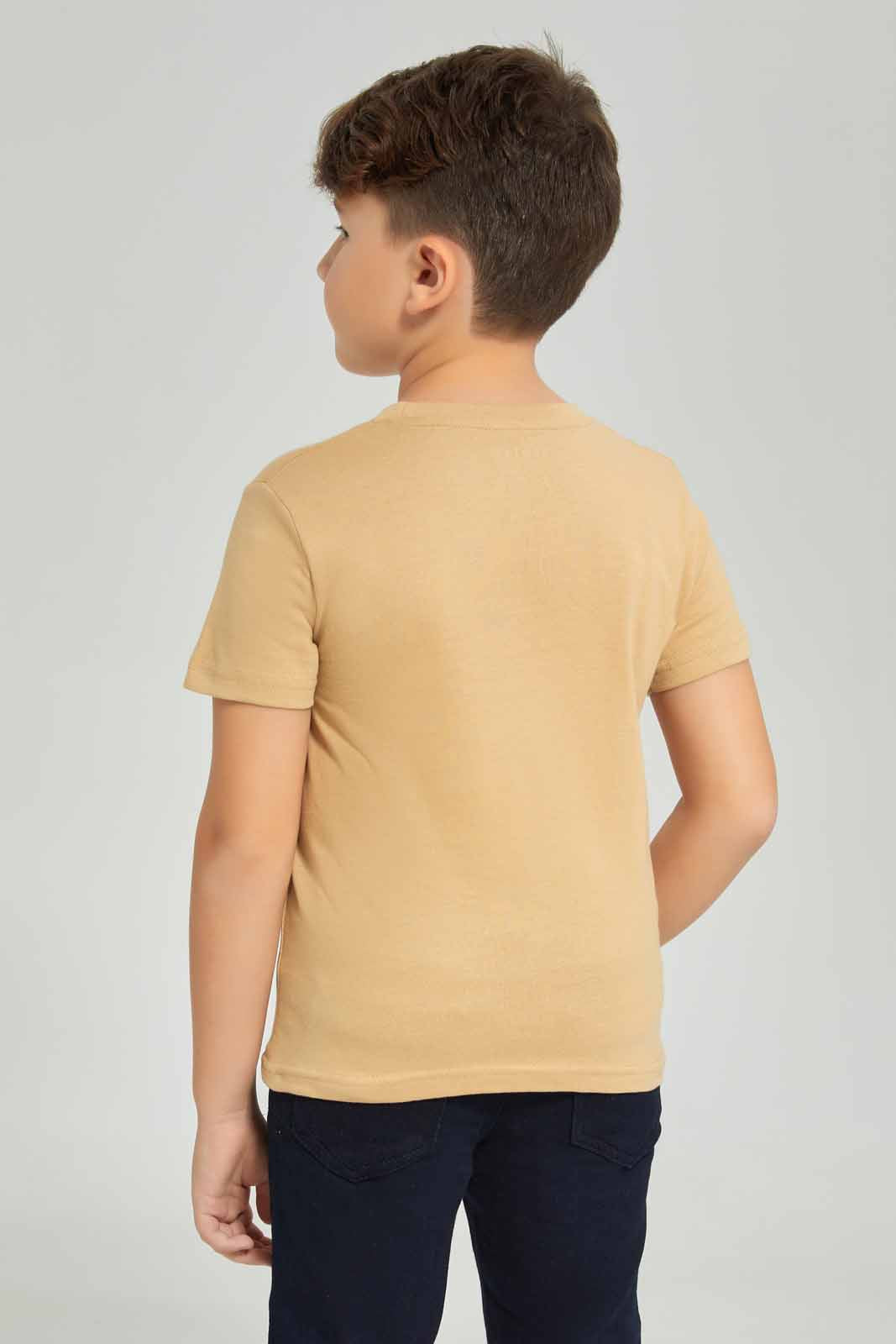 Redtag-Brown-short-sleeve-graphic-t-shirt-BOY-T-Shirts,-Category:T-Shirts,-Colour:Brown,-Deals:New-In,-Dept:Boys,-Filter:Boys-(2-to-8-Yrs),-New-In-BOY-APL,-Non-Sale,-Section:Boys-(0-to-14Yrs),-TBL,-W22A-Boys-2 to 8 Years