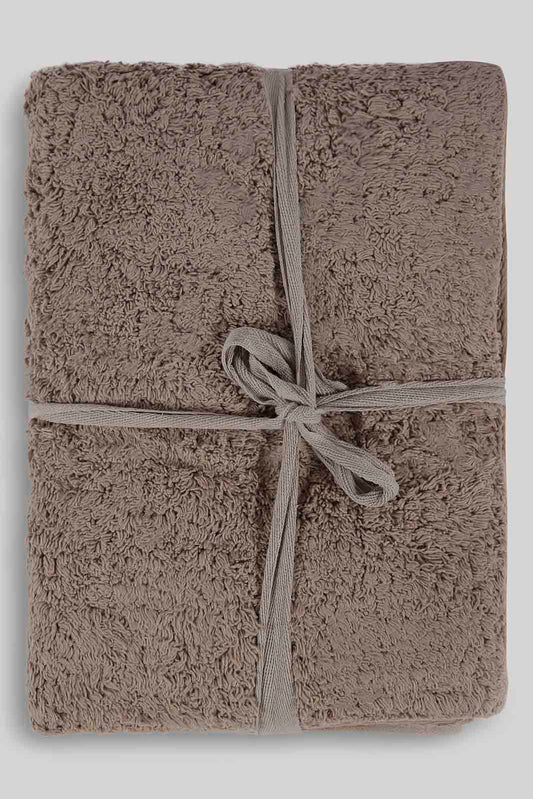 Redtag-Towels-&-Bathmat-Set-(4-Piece)-Category:Towels,-Colour:Beige,-Deals:New-In,-Dept:Home,-Filter:Home-Bathroom,-HMW-BAC-Towels,-New-In-HMW-BAC,-Non-Sale,-Section:Homewares,-W22B-Home-Bathroom-