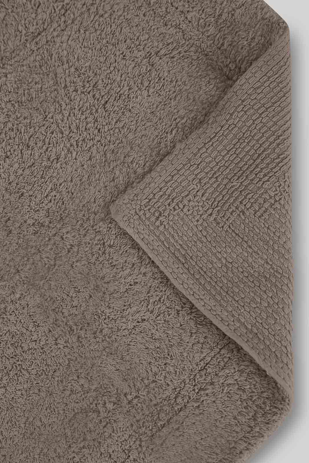 Redtag-Towels-&-Bathmat-Set-(4-Piece)-Category:Towels,-Colour:Beige,-Deals:New-In,-Dept:Home,-Filter:Home-Bathroom,-HMW-BAC-Towels,-New-In-HMW-BAC,-Non-Sale,-Section:Homewares,-W22B-Home-Bathroom-