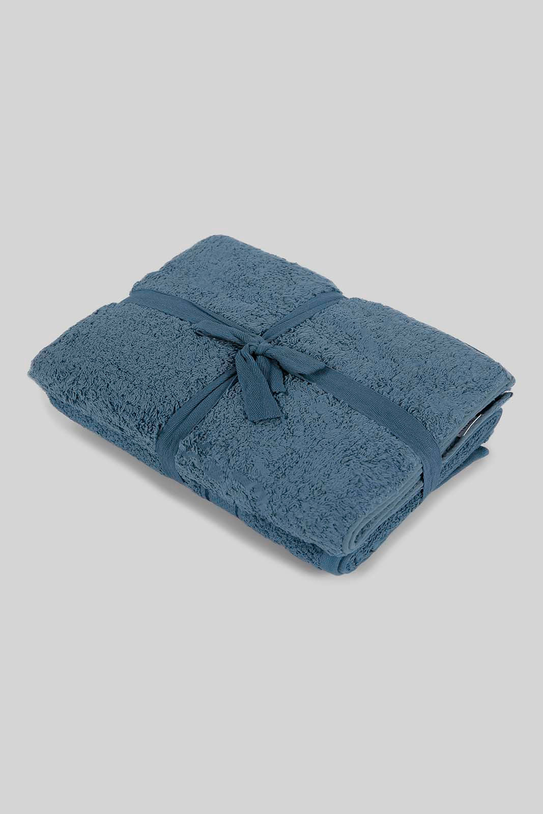 Redtag-Towels-&-Bathmat-Set-(4-Piece)-Category:Towels,-Colour:Blue,-Deals:New-In,-Dept:Home,-Filter:Home-Bathroom,-HMW-BAC-Towels,-New-In-HMW-BAC,-Non-Sale,-Section:Homewares,-W22B-Home-Bathroom-