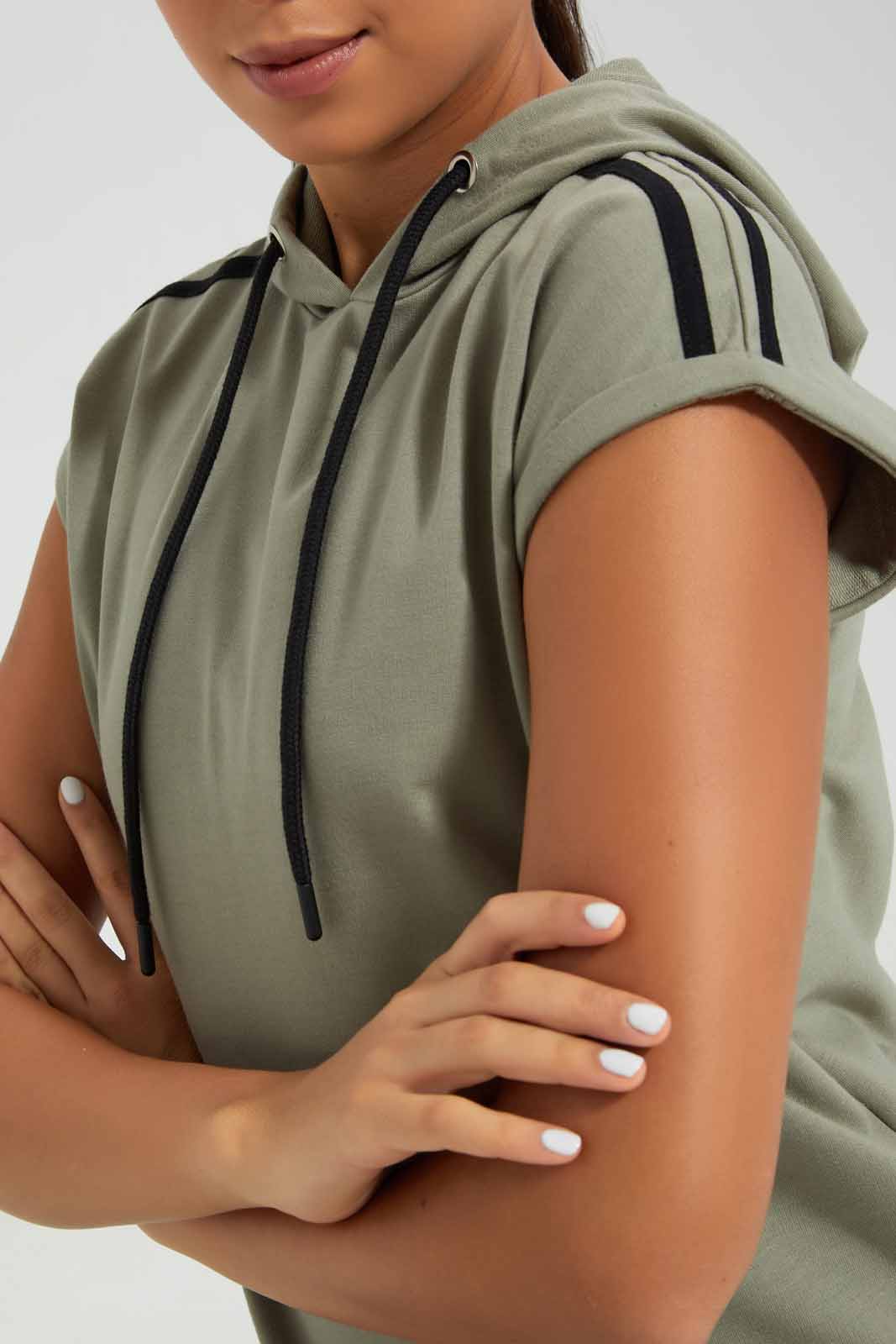 Redtag-Extended-Shoulder-Hoodie-Swetshirt-Category:Sweatshirts,-Colour:Green,-Deals:New-In,-Filter:Women's-Clothing,-New-In-Women-APL,-Non-Sale,-Section:Women,-W22A,-Women-Sweatshirts-Women's-