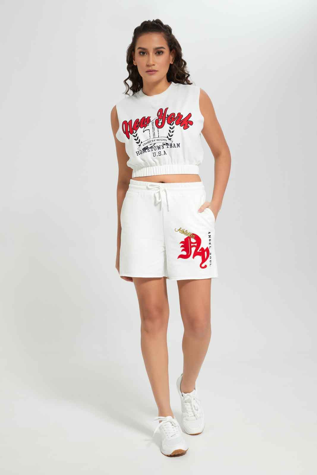 Redtag-White-crop-tee-with-elasticated-hem-and-placement-emb-Category:T-Shirts,-Colour:White,-Deals:New-In,-Filter:Women's-Clothing,-New-In-Women-APL,-Non-Sale,-Section:Women,-W22A,-Women-T-Shirts-Women's-