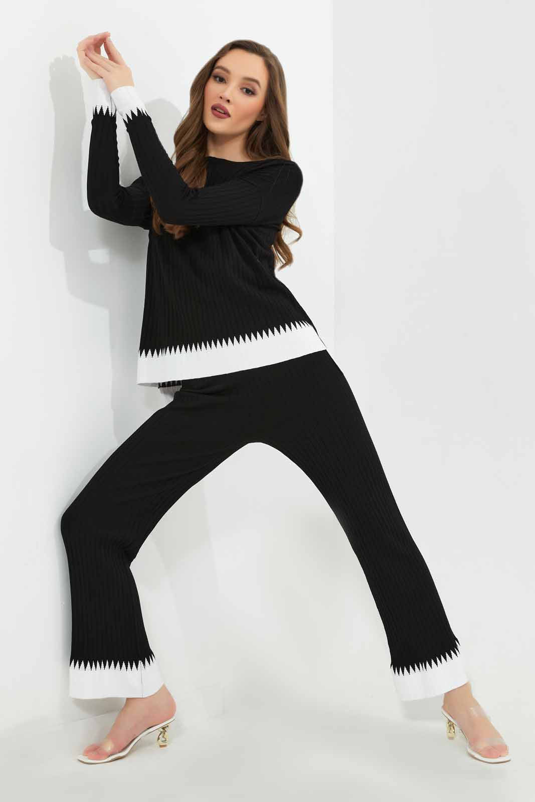 Redtag-White-sweater-Flared-Pants-With-Border-Category:Trousers,-Colour:Black,-Deals:New-In,-Dept:Ladieswear,-Filter:Women's-Clothing,-LDC,-LDC-Trousers,-New-In-LDC-APL,-Non-Sale,-Section:Women,-TBL,-W22B-Women's-