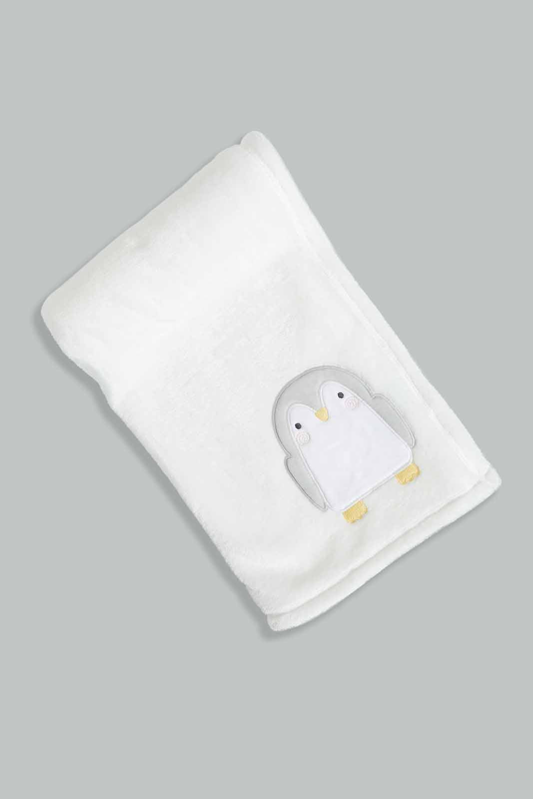 Redtag-White-Penguin-Fluffy-Blanket-Category:Newborn-Accessories,-Colour:White,-Deals:New-In,-Filter:Baby-(0-to-12-Mths),-NBB-Newborn-Accessories,-New-In-NBB-APL,-Non-Sale,-Section:Boys-(0-to-14Yrs),-W22A-Baby-0 to 12 Months