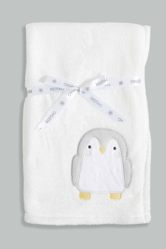 Redtag-White-Penguin-Fluffy-Blanket-Category:Newborn-Accessories,-Colour:White,-Deals:New-In,-Filter:Baby-(0-to-12-Mths),-NBB-Newborn-Accessories,-New-In-NBB-APL,-Non-Sale,-Section:Boys-(0-to-14Yrs),-W22A-Baby-0 to 12 Months