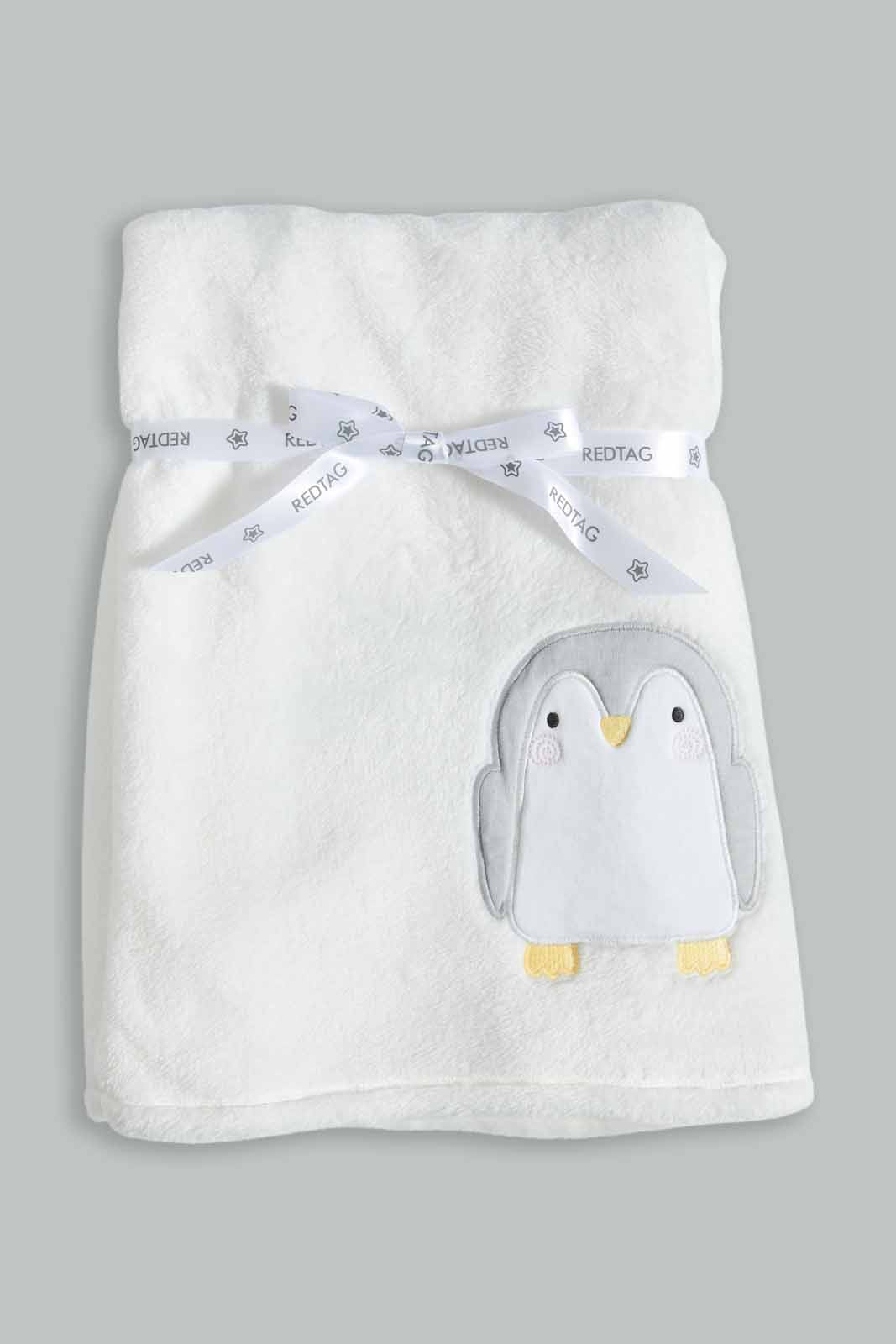 Redtag-White-Penguin-Fluffy-Blanket-Category:Newborn-Accessories,-Colour:White,-Deals:New-In,-Dept:New-Born,-Filter:Baby-(0-to-12-Mths),-NBB-Newborn-Accessories,-New-In-NBB-APL,-Non-Sale,-Section:Boys-(0-to-14Yrs),-W22B-Baby-0 to 12 Months