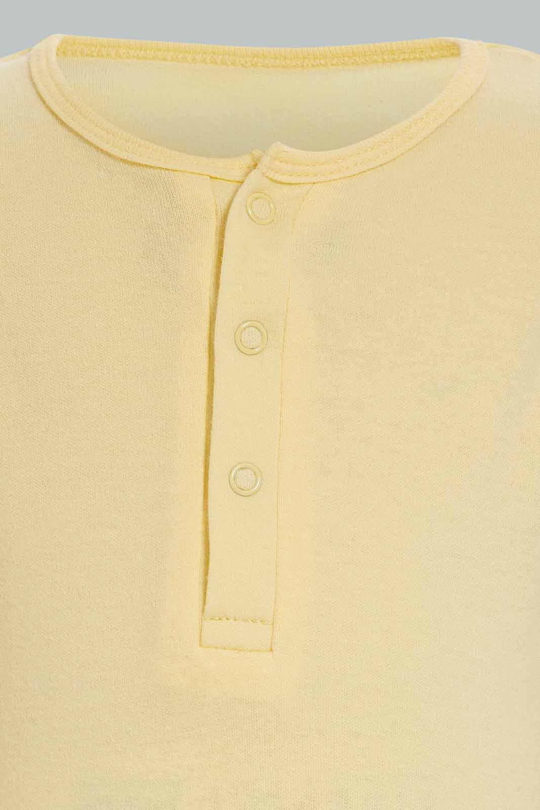 Redtag-Yellow-Girraffe-2-Piece-Pack-Sleep-Suit-Category:Rompers,-Colour:Yellow,-Deals:New-In,-Dept:New-Born,-Filter:Baby-(0-to-12-Mths),-NBB-Rompers,-New-In-NBB-APL,-Non-Sale,-Section:Boys-(0-to-14Yrs),-W22A-Baby-0 to 12 Months