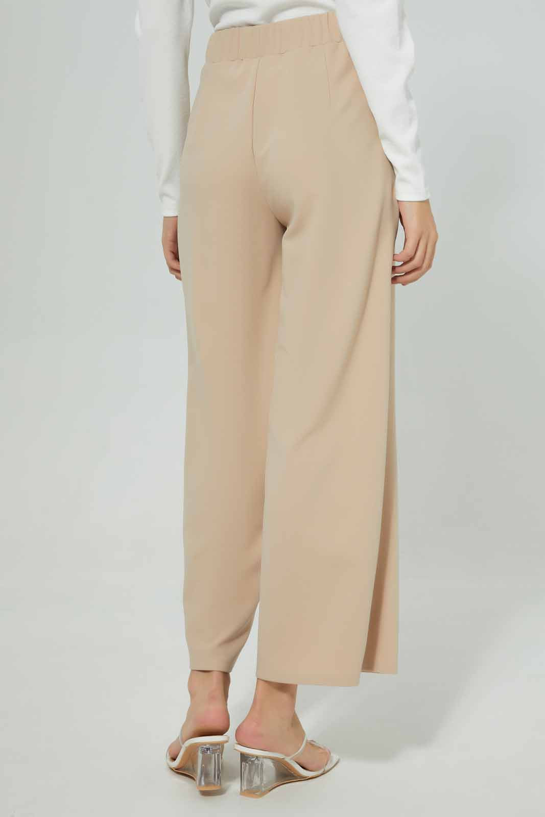 Redtag-Front-Pin-Tuck-Wide-Leg-Trouser-Category:Trousers,-Colour:Beige,-Deals:New-In,-Filter:Women's-Clothing,-KSH,-New-In-Women-APL,-Non-Sale,-Section:Women,-W22A,-Women-Trousers-Women's-