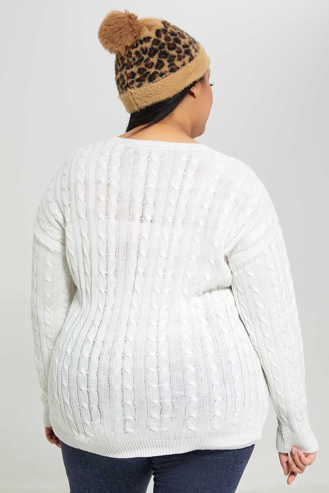 Redtag-Ivory-Cable-knit-high-low-pullover-Category:Pullovers,-Colour:Ivory,-Deals:New-In,-Filter:Women's-Clothing,-LDP-Pullovers,-New-In-LDP-APL,-Non-Sale,-Section:Women,-TBL,-W22B-Women's-
