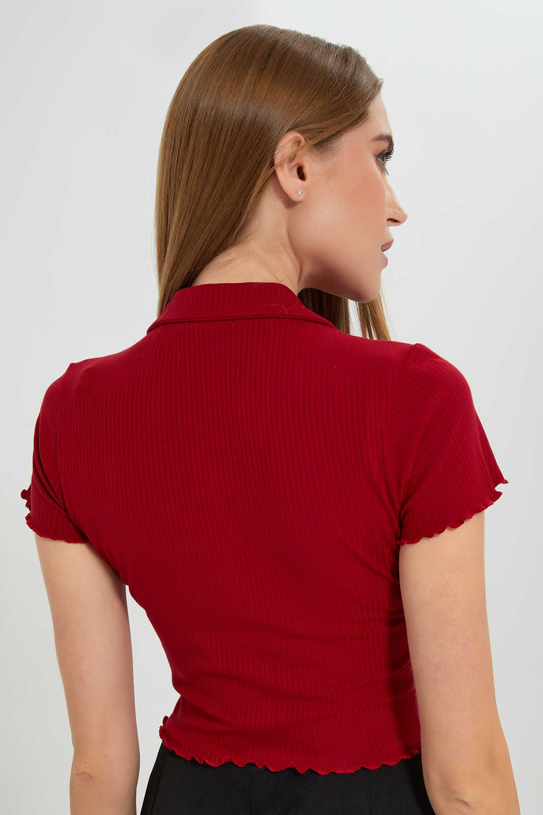 Women Burgundy Ribbed Front Buttons Crop Top