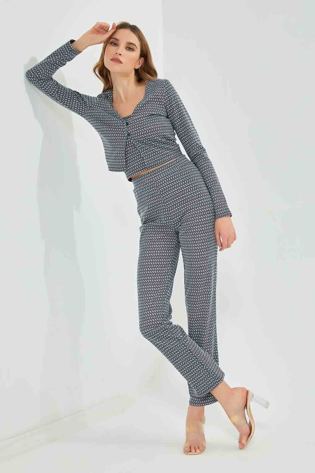 Redtag-Blue/White-Button-Front-Top-Category:Tops,-Colour:Assorted,-Deals:New-In,-Filter:Women's-Clothing,-LEC,-LEC-Tops,-New-In-LEC-APL,-Non-Sale,-Section:Women,-W22B-Women's-