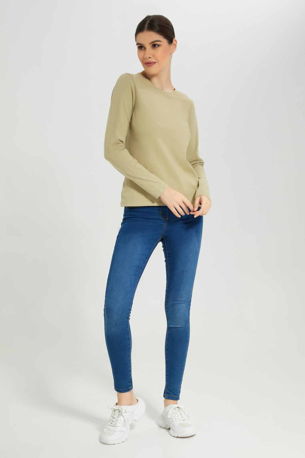 Redtag-Sage-Plain-Crew-Neck-Long-Sleeve-T-Shirt-Category:T-Shirts,-Colour:Green,-Deals:New-In,-Dept:Ladieswear,-Filter:Women's-Clothing,-New-In-Women-APL,-Non-Sale,-Section:Women,-TBL,-W22B,-Women-T-Shirts-Women's-