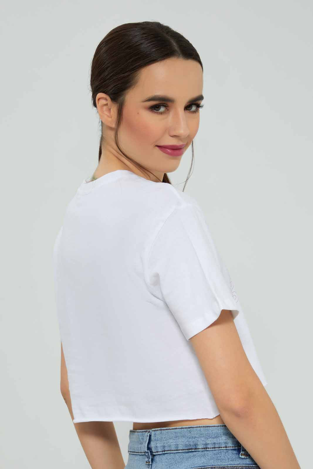 Redtag-White-Metaverse-T-Shirt-Category:T-Shirts,-Colour:White,-Deals:New-In,-FF,-Filter:Women's-Clothing,-New-In-Women-APL,-Non-Sale,-Section:Women,-W22A,-Women-T-Shirts-Women's-