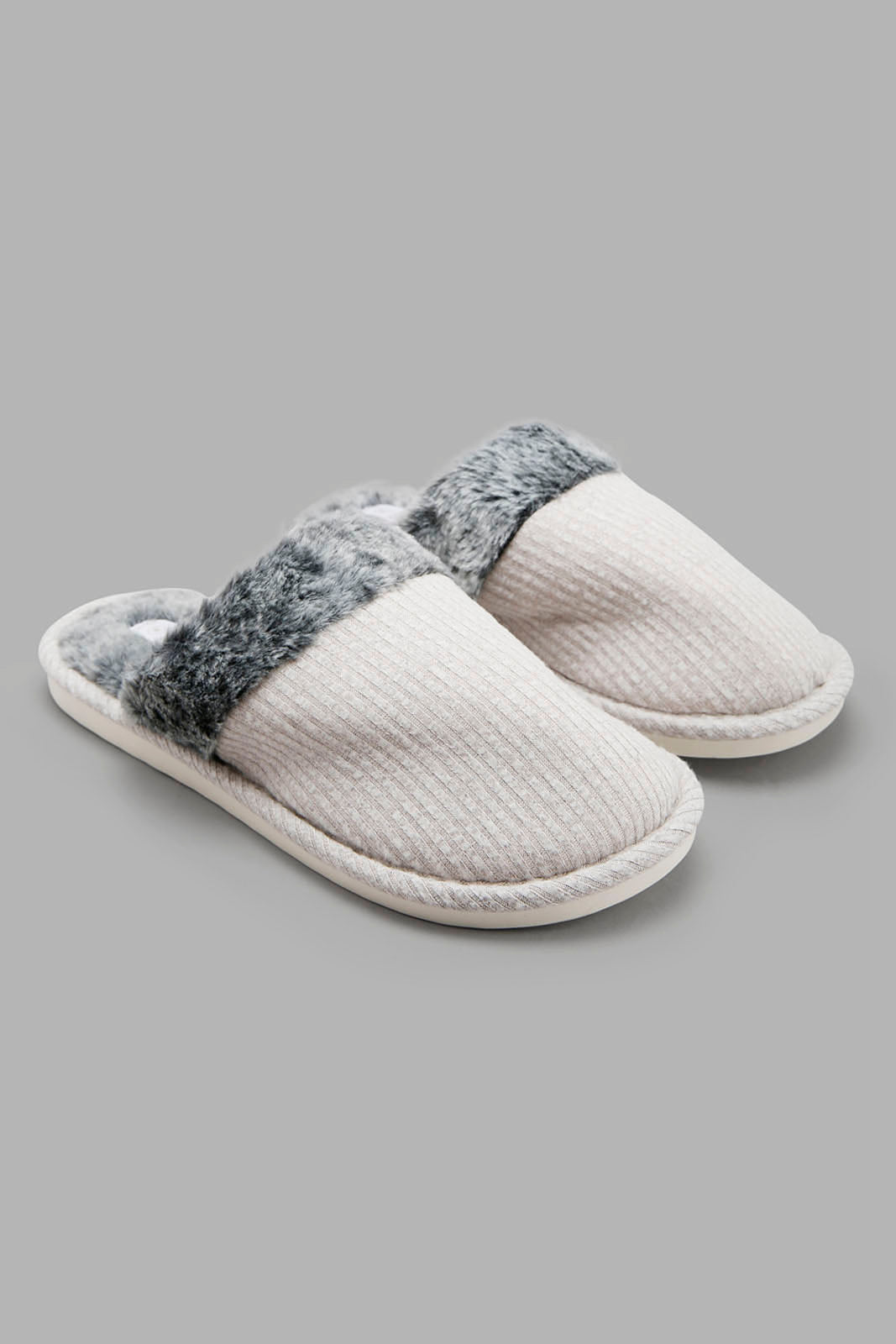 Redtag-Beige-Slipper-Category:Slippers,-Colour:Beige,-Deals:New-In,-Dept:Menswear,-Filter:Men's-Footwear,-Men-Slippers,-New-In-Men-FOO,-Non-Sale,-Section:Men,-W22B-Men's-